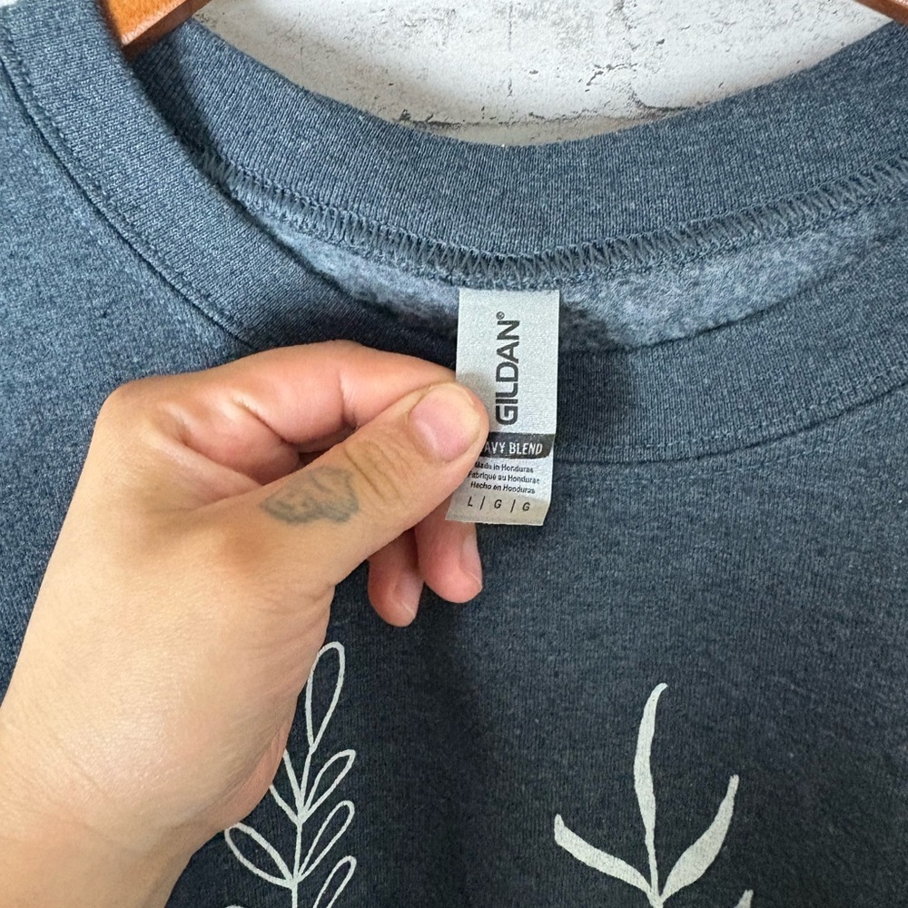 Minimalist Art Ferns Leaves Kindness Always Charcoal Gray Crewneck Sweatshirt - Picture 3 of 4